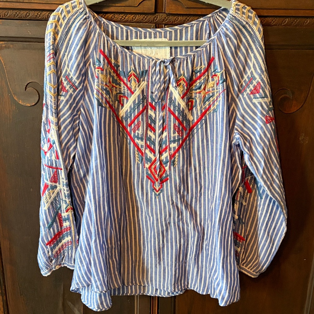 Johnny Was Blue and Red Embroidered Blouse/Tunic